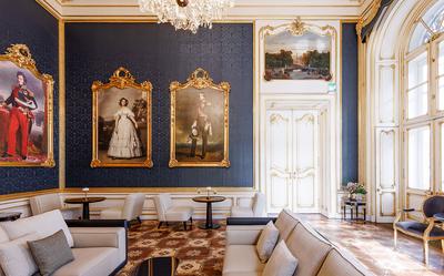 Blauer Salon