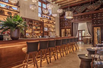 Alma Bar