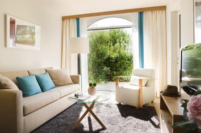 2-Bedroom Residence - Garden View