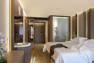 Superior Inland View Room