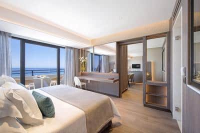 Grand Sea View Suite
