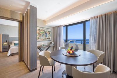 Grand Sea View Suite