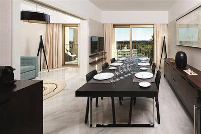 Victoria Suite