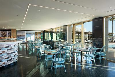 Ria Restaurant