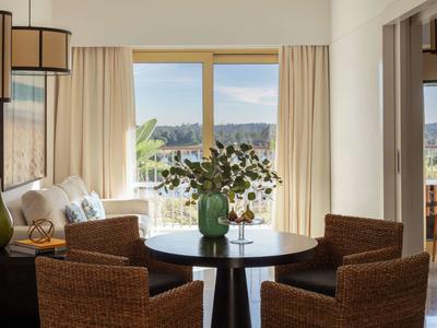 Golf One Bedroom Suite