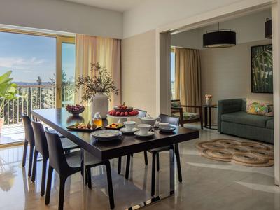 Victoria One Bedroom Suite