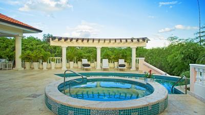 Exclusive Villa