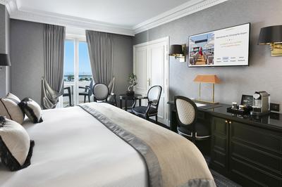 Prestige Seaview Room