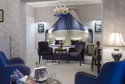 Prestige Junior Sea View Suite
