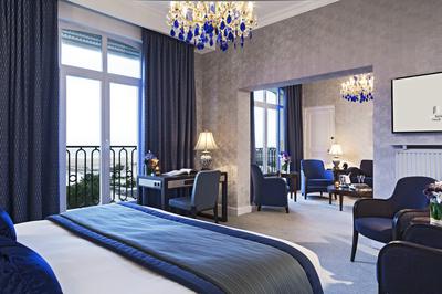 Prestige Junior Sea View Suite