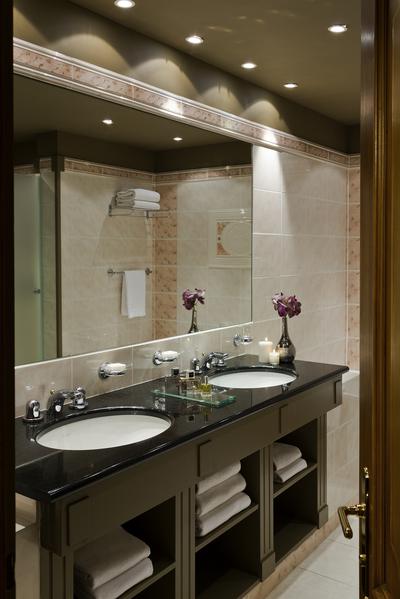 Prestige Sea View Suite