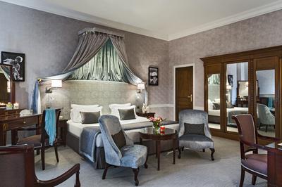 Prestige Sea View Suite