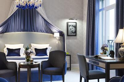 Junior Sea View Suite