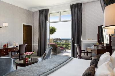 Deluxe Sea View Room