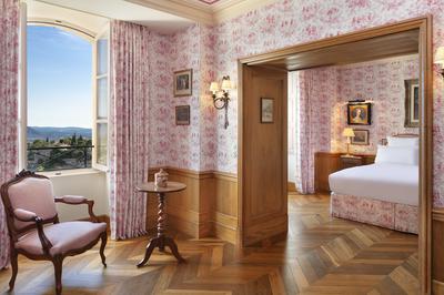 One Bedroom Suite