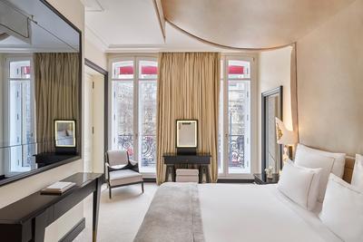 George V Signature Suite