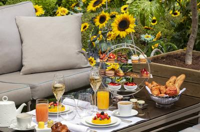 Le Joy - Afternoon Tea