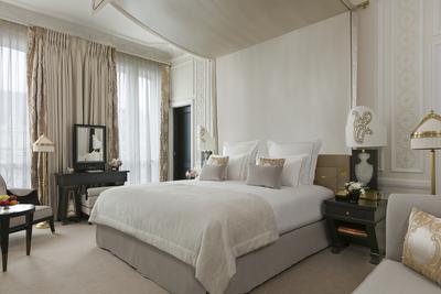 George V Signature Suite