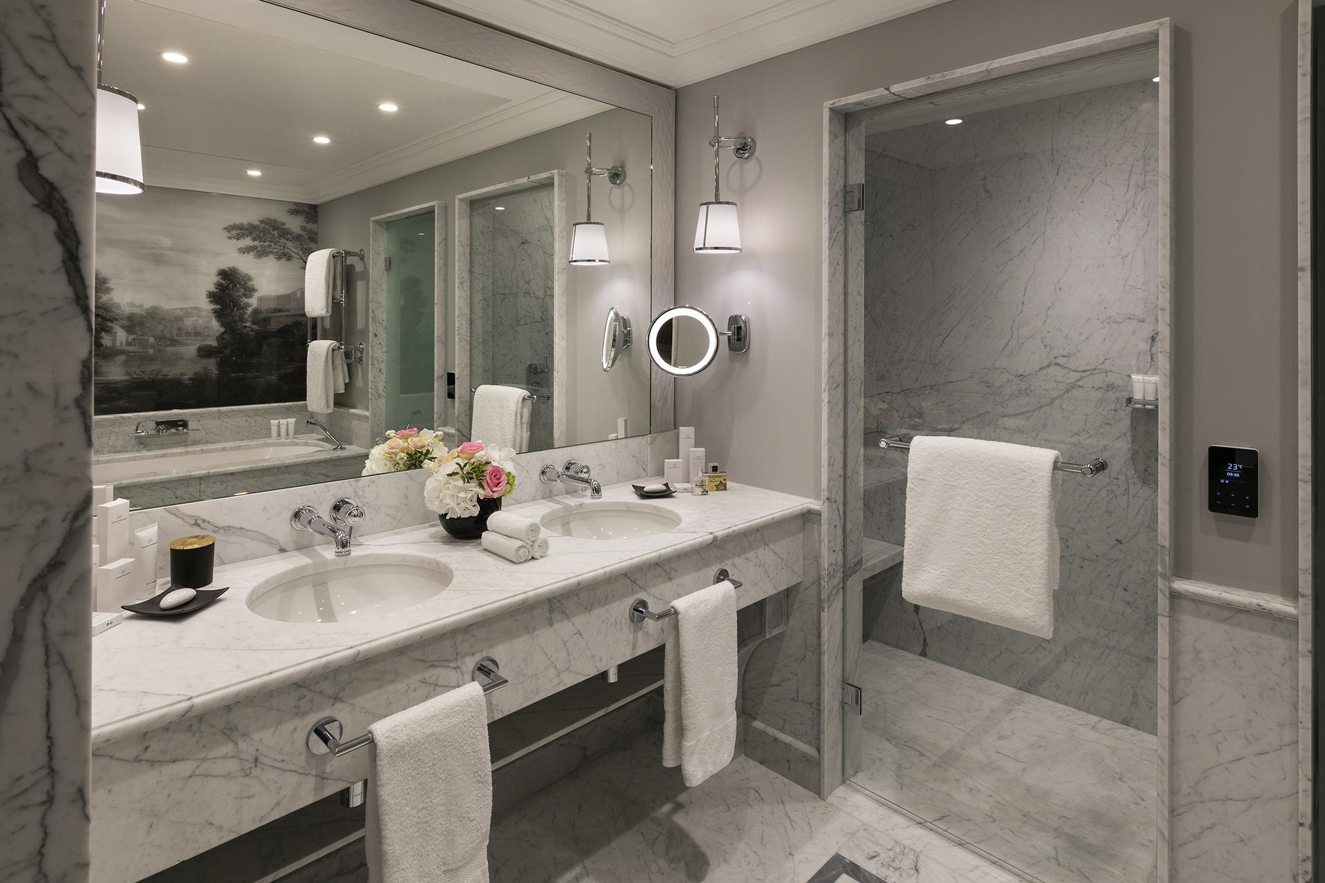 Hotel Barriere Le Fouquet's Paris