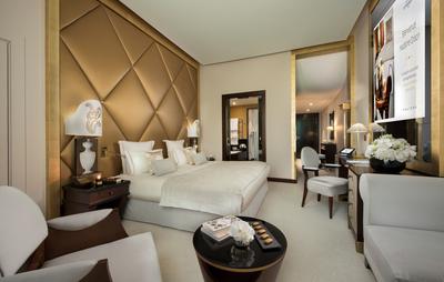 Prestige Champs-Elysées Room