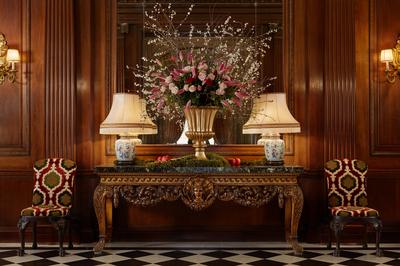 Lobby Lounge Detail