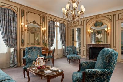 Signature Suite