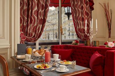 Breakfast Room