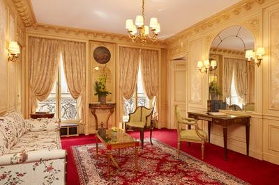 Suite Executive Living Room 2 - _Hotel Raphael Paris - 12-2