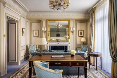 Deluxe Junior Suite