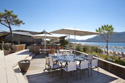 Grill & Lounge Bar