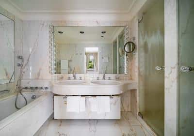 Superior Viardot Room