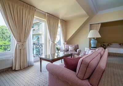 Deluxe Viardot Room