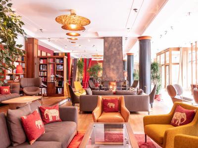 Bar/Lounge