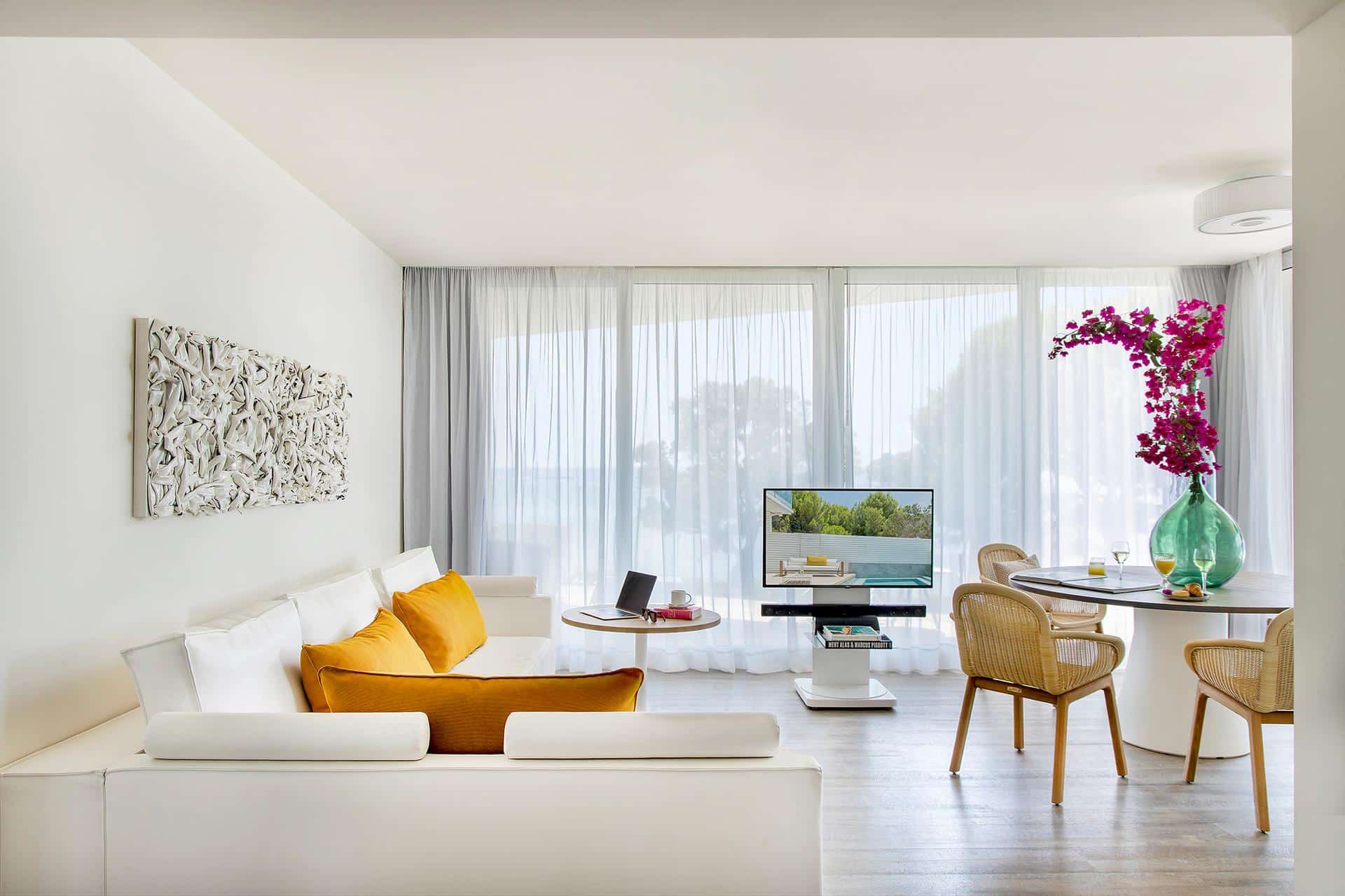 Beyond ME+ Suite with Sea View and Terrace