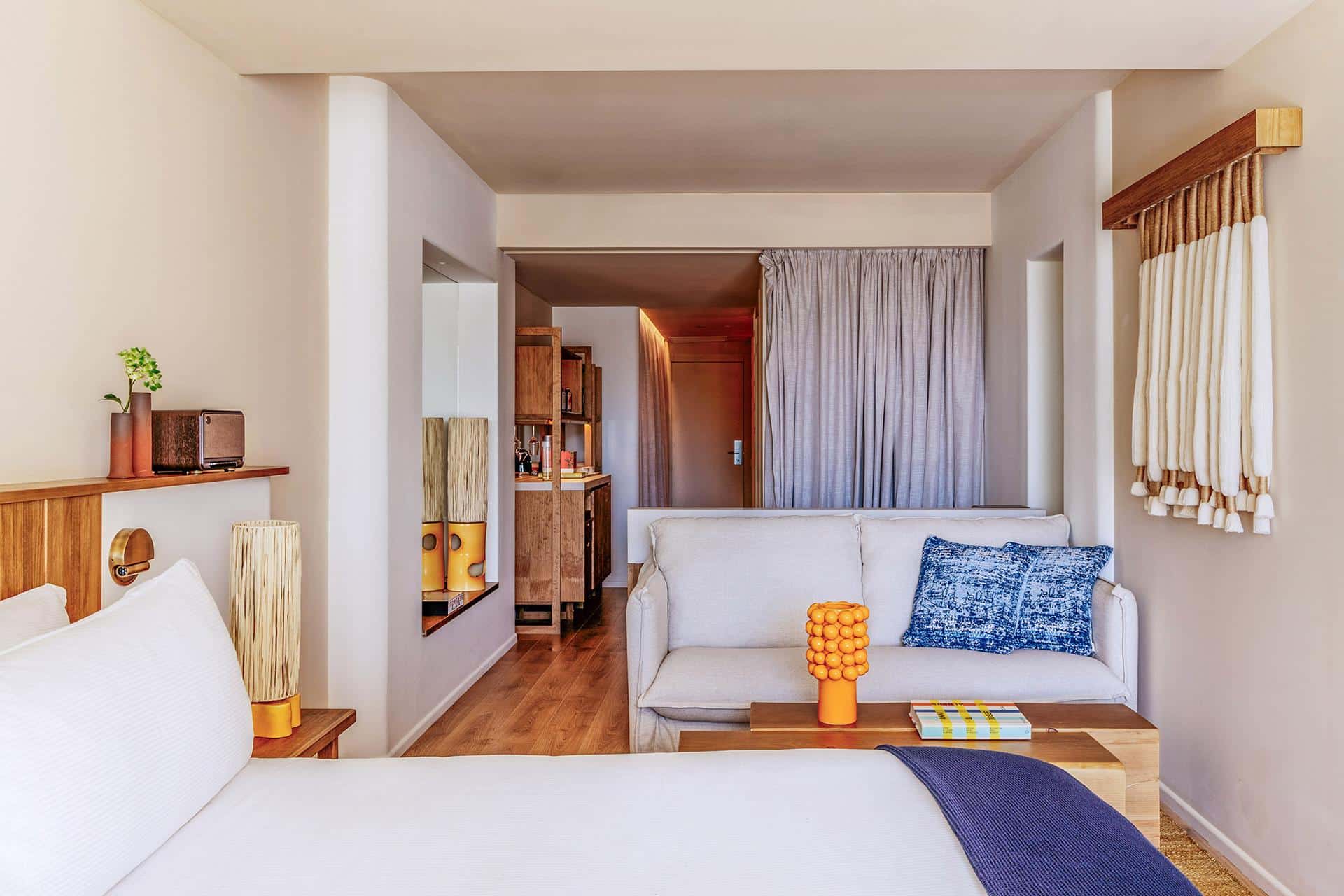 Beyond ME+ Junior Suite with Terrace Tub