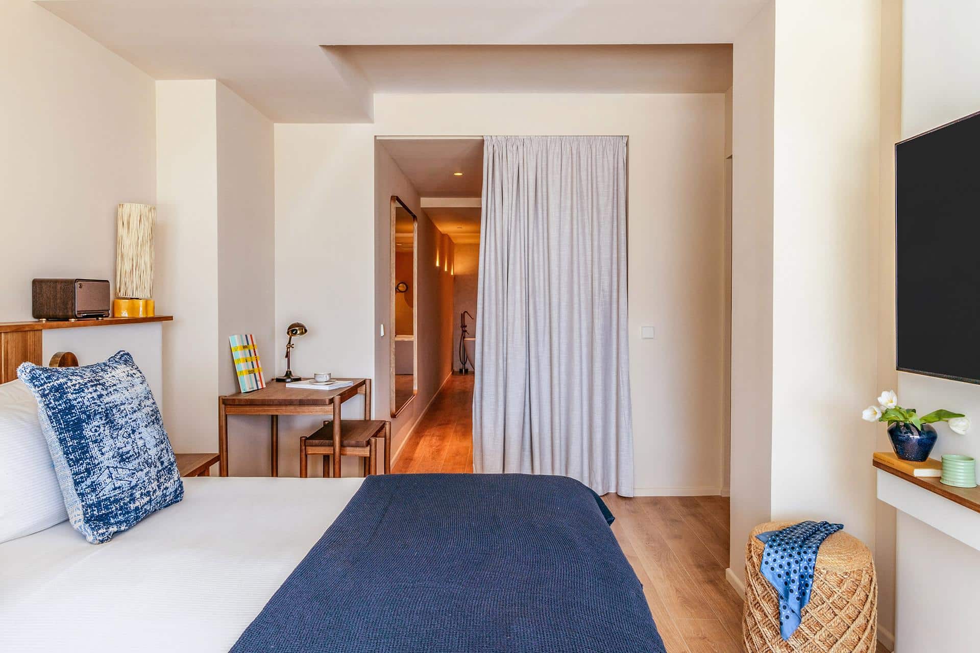 Beyond ME + Master Suite with Sea View