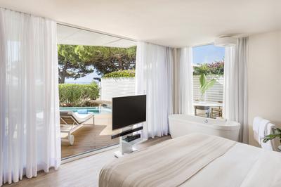 3- Bedroom Suite ME, with private pool