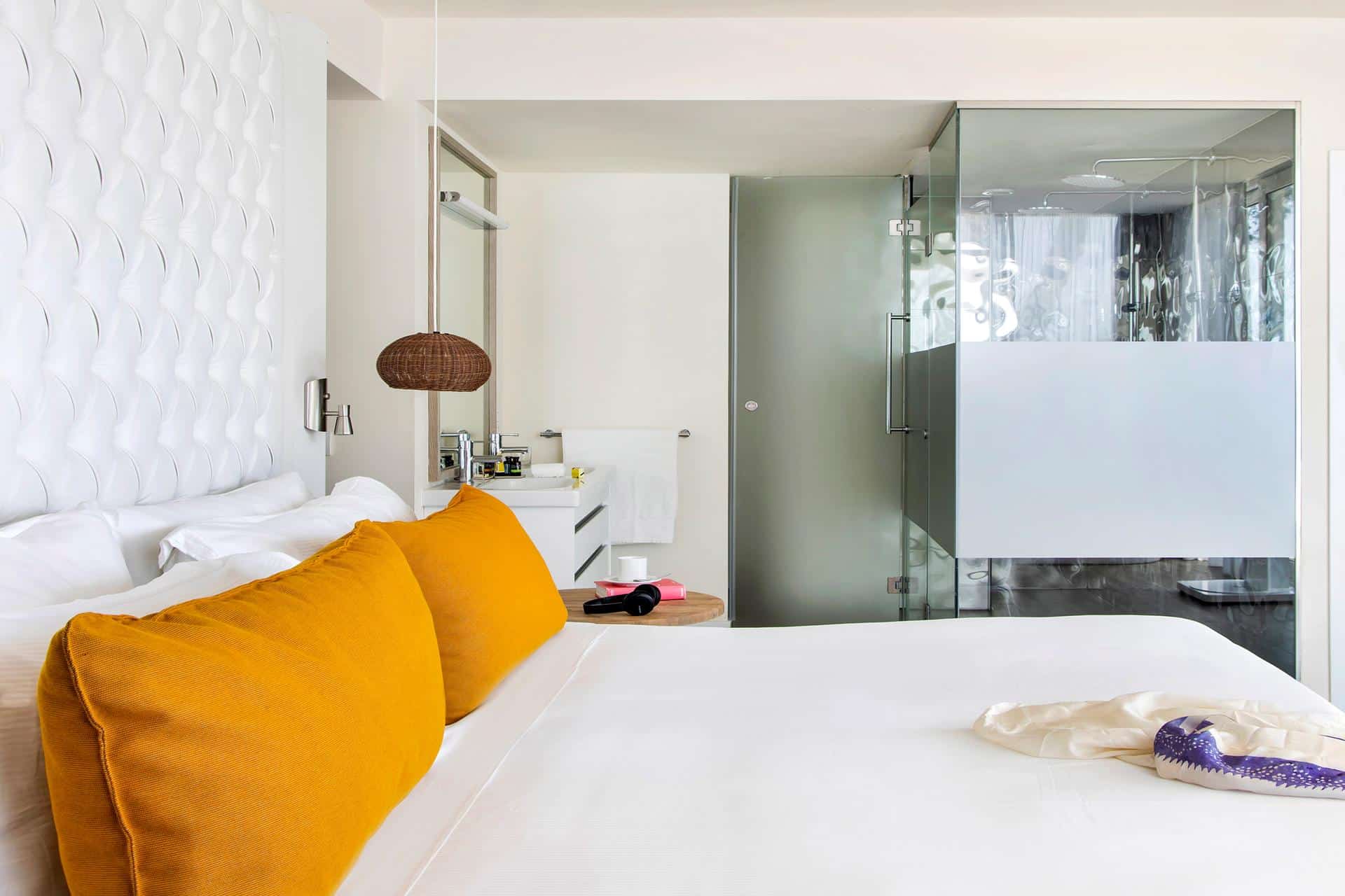 Beyond ME+ Suite with Sea View and Terrace