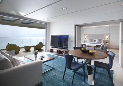 Ambassador Bungalow Suite Waterfront