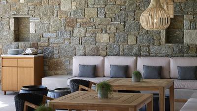 Taverna Restaurant