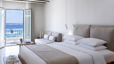 Bachelor Suite