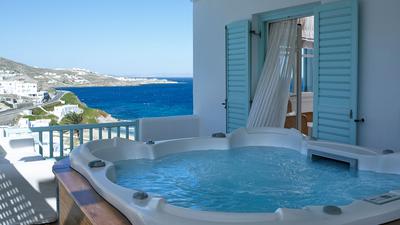 Honeymoon Suite
