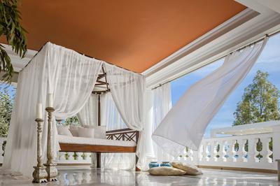 Mandarin Villa