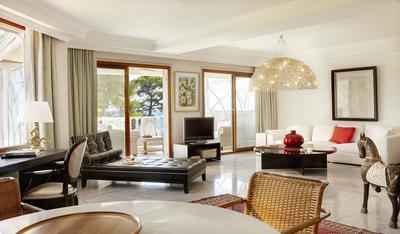 Panorama Two Bedroom Suite Sea View
