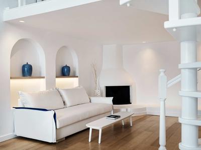 Katikies Suite
