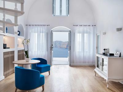 Katikies Suite