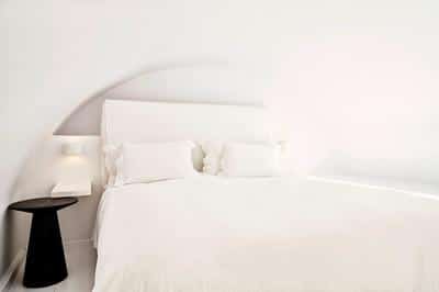 Honeymoon Suite