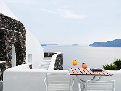 Honeymoon Suite