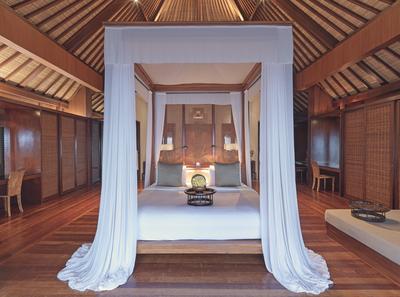 Beach House Master Bedroom