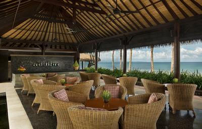 Pool Bar